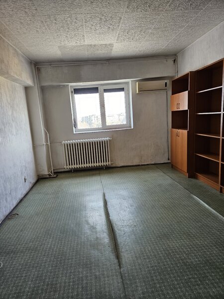 Drumul Taberei, Auchan, 10/10, 66m, 2 bai, bl.1981, 5 min metrou,1 min parc